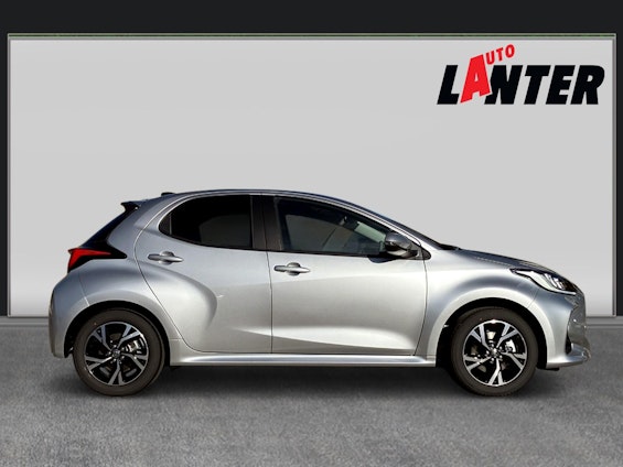 Vehicle image 4 Vehicle image 4