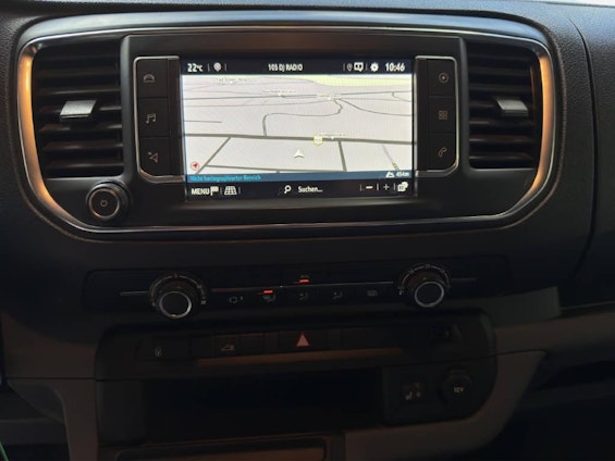 Vehicle image 6 Vehicle image 6