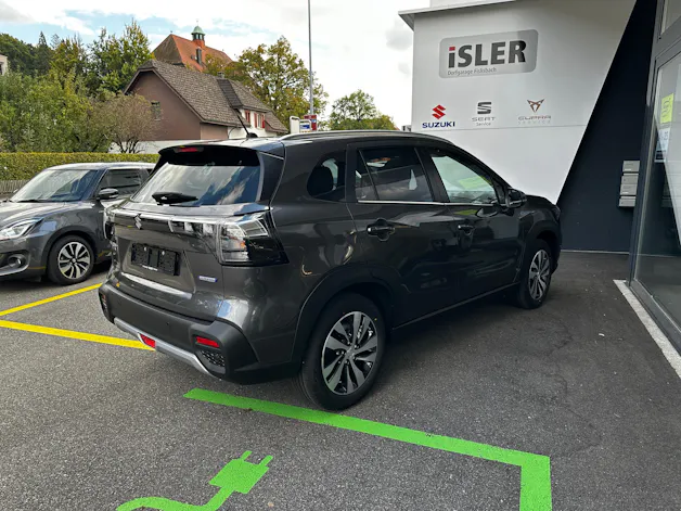 Suzuki S-Cross 1.4 T Compact Top Hybrid 4x4