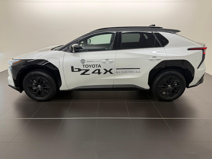 Vehicle image TOYOTA BZ4X