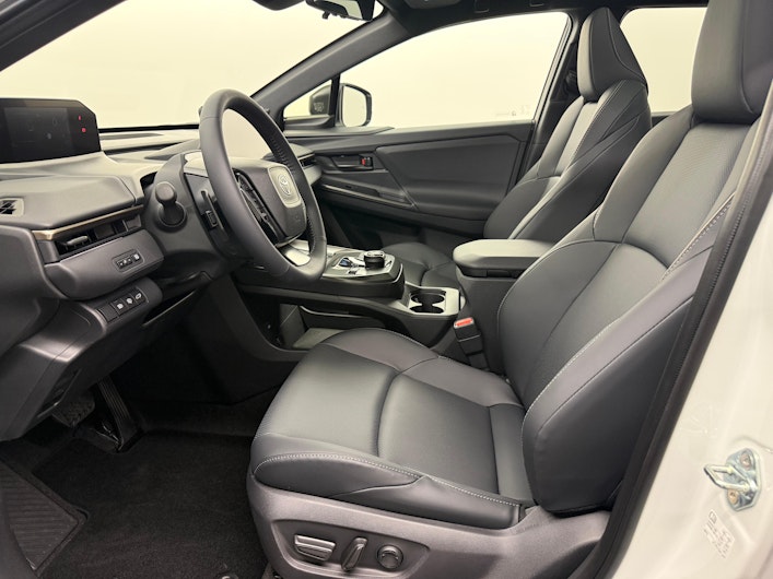 Vehicle image TOYOTA BZ4X