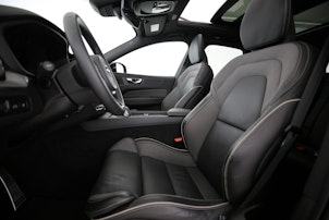 Vehicle image VOLVO XC60 2.0 T6 TE R-Design eAWD