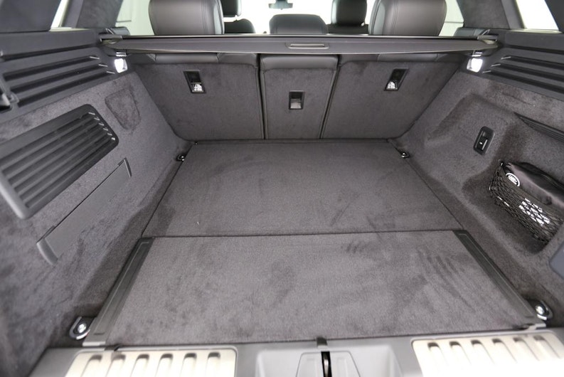 Vehicle image LAND ROVER RANGE ROVER SPORT