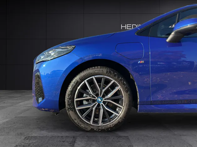 BMW 225e xDrive Active Tourer