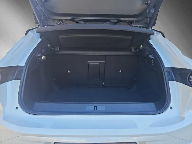 DS Automobiles No4 1.2 Hybrid Pallas