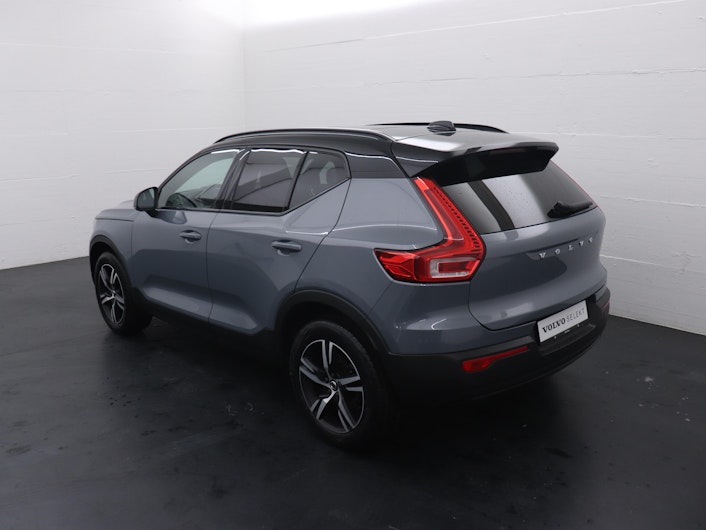 Vehicle image VOLVO XC40