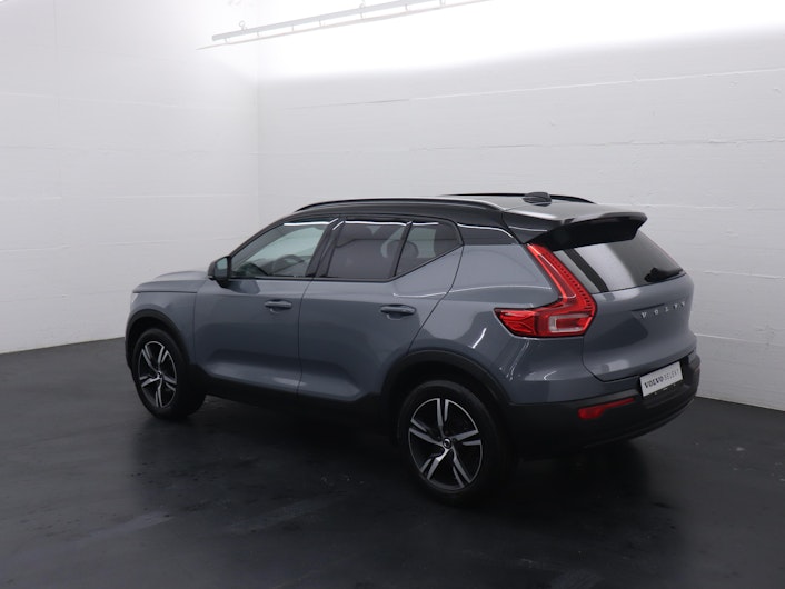 Vehicle image VOLVO XC40