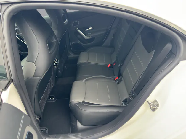 Mercedes-Benz CLA 250 AMG Line 4matic