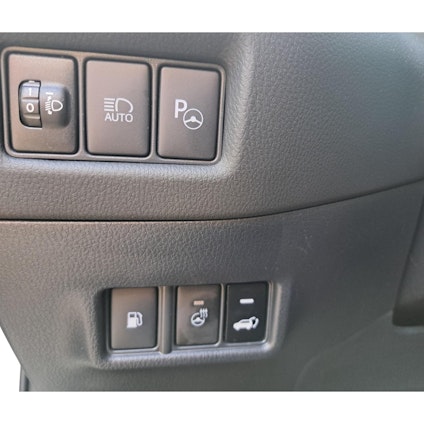 Vehicle image 10 Vehicle image 10