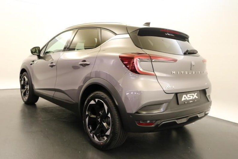 Vehicle image MITSUBISHI ASX