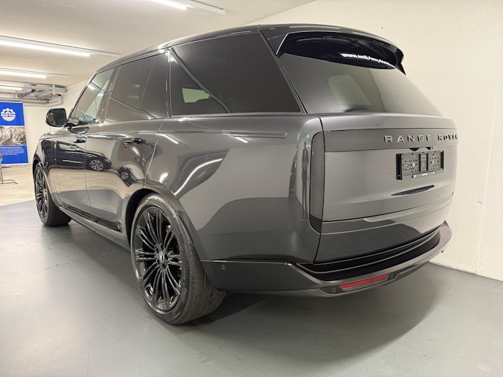 Vehicle image LAND ROVER RANGE ROVER