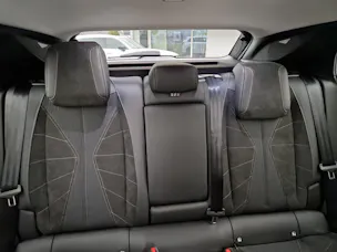 DS Automobiles No4 E-Tense Étoile Alcantara