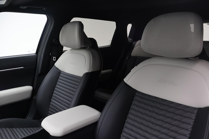 Vehicle image KIA EV4