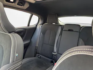 Volvo C40 Recharge E80 82kWh Twin AWD Pure Electric Plus