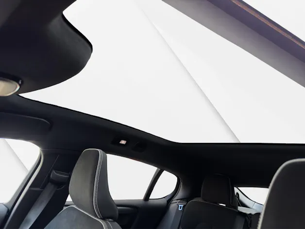 Volvo C40 Recharge E80 82kWh Twin AWD Pure Electric Plus