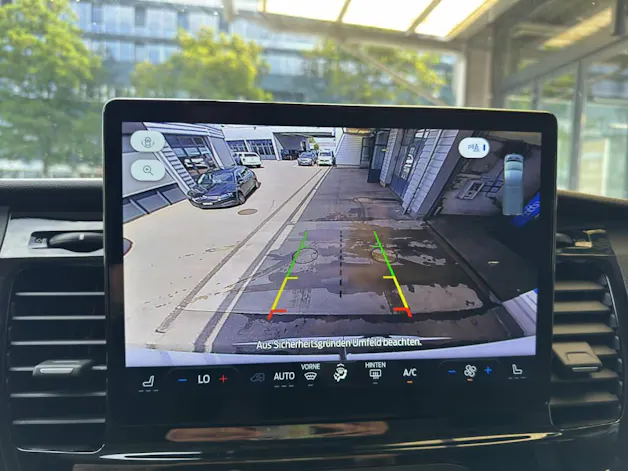 Ford E-Transit Van 350 L2H2 67kWh Trend