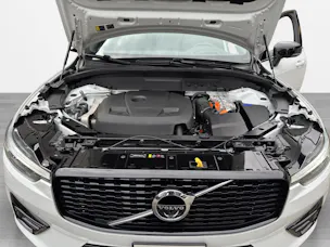 Volvo XC60 T8 eAWD R-Design Geartronic
