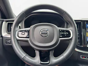 Volvo XC60 T8 eAWD R-Design Geartronic