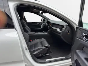 Volvo XC60 T8 eAWD R-Design Geartronic