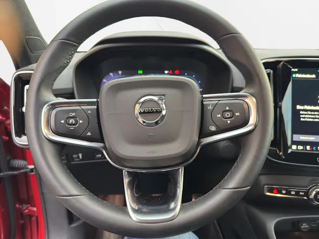 Volvo XC40 Recharge P8 Twin AWD Pure Electric Plus