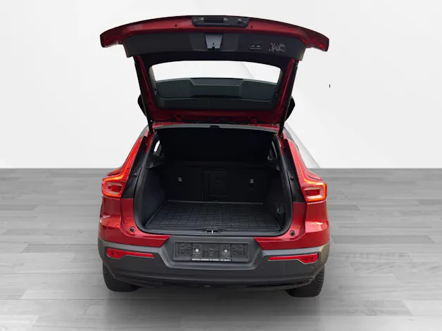 Volvo XC40 Recharge P8 Twin AWD Pure Electric Plus