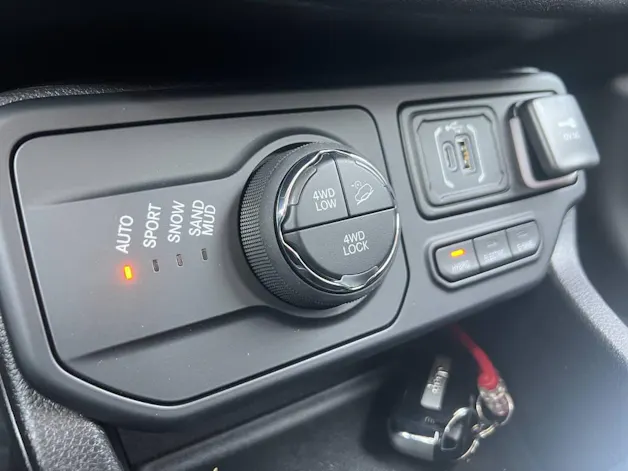 Jeep Renegade 1.3 Summit 190PS 4xe