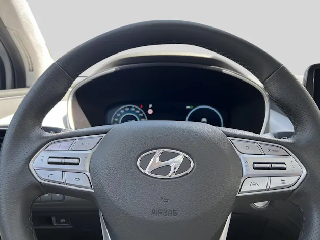 Hyundai Santa Fe 1.6 T-GDi PHEV Vertex 4WD Automatic