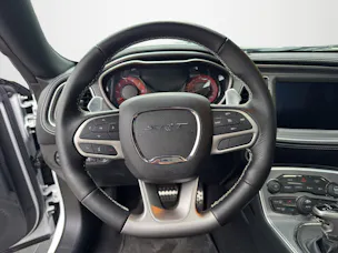 Dodge Challenger 6.2 V8 Redeye (SuperStock)