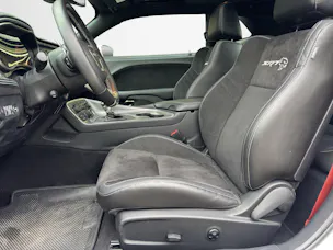 Dodge Challenger 6.2 V8 Redeye (SuperStock)