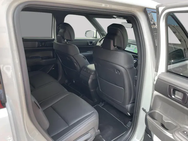 Hyundai Santa Fe 1.6 T-GDi PHEV Vertex Calligraphy 4WD Automatic