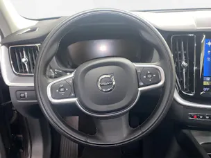 Volvo XC60 B4 Diesel Mild Hybrid AWD Momentum Geartronic