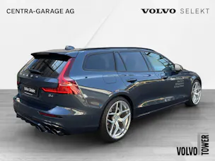 Volvo V60 B4 Benzin Mild Hybrid Ultra Dark DCT