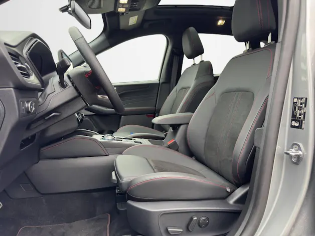Ford Kuga 2.5 Hybrid ST-Line X 4x4