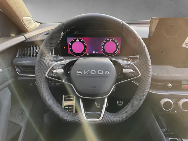 Škoda Superb Combi 2.0 TSI Sportline 4x4 DSG