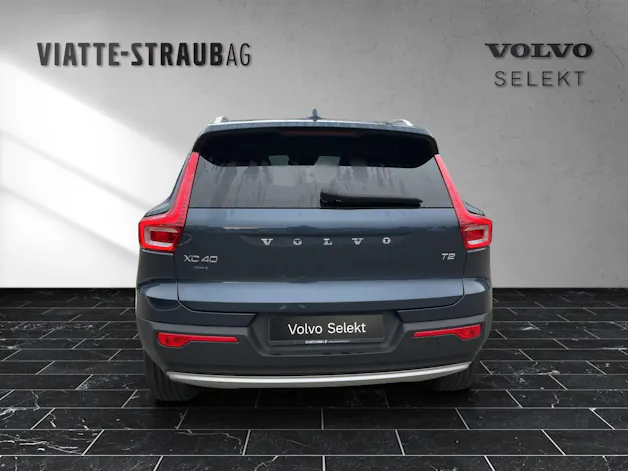 Volvo XC40 1.5 T2 Momentum