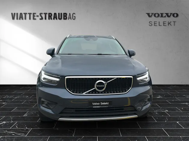 Volvo XC40 1.5 T2 Momentum