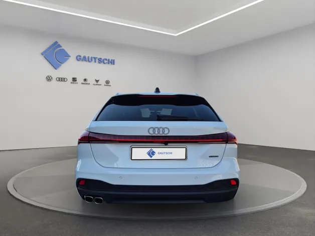 Audi A5 Avant TDI quattro 150 kW Attraction S tronic