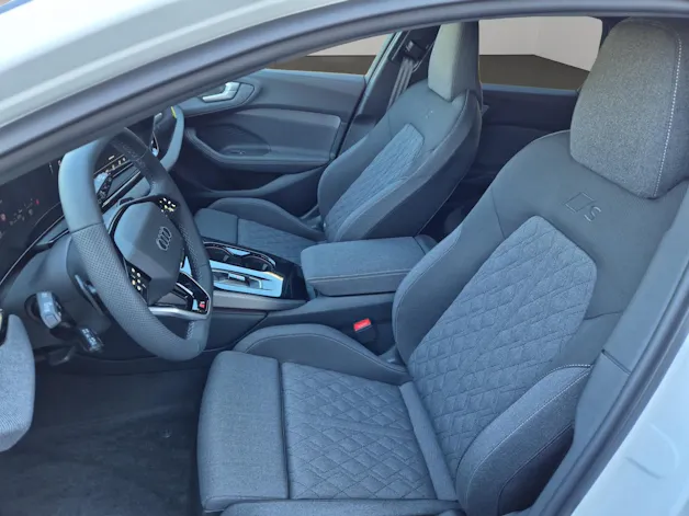 Audi A5 Avant TDI quattro 150 kW Attraction S tronic