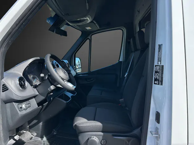 Mercedes-Benz eSprinter 320 PRO KA 3665mm S Worker
