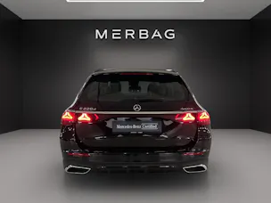 Mercedes-Benz E 220 d T 4Matic 9G-Tronic