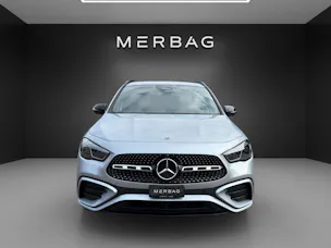 Mercedes-Benz GLA 200 7G-DCT Night Star