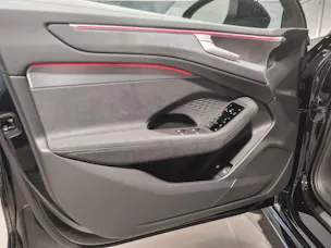 Audi A6 Avant e-hybrid quattro 270 kW S tronic