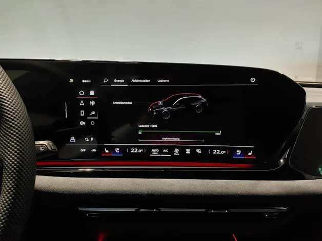 Audi A6 Avant e-hybrid quattro 270 kW S tronic