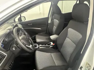 Suzuki S-Cross 1.4 T Compact+ Hybrid 4x4
