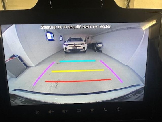 Vehicle image 13 Vehicle image 13