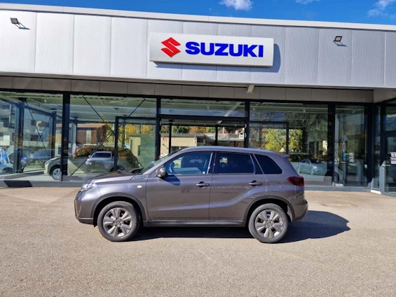 Vehicle image 7