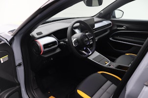 Vehicle image JEEP Avenger 1.2 MHEV The North Face 4xe