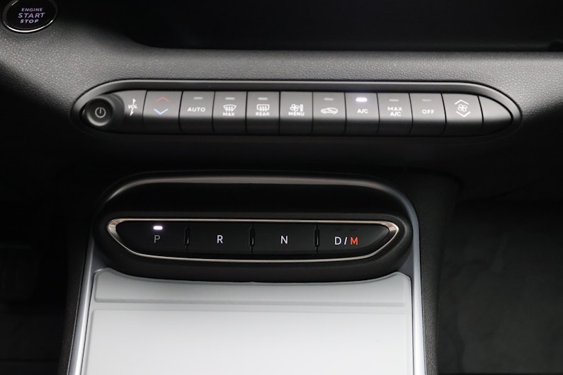 Vehicle image JEEP AVENGER