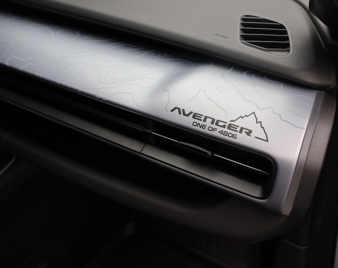 Vehicle image JEEP AVENGER