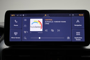 Vehicle image JEEP Avenger 1.2 MHEV The North Face 4xe